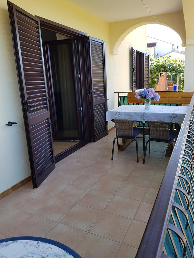 Apartment Monfiorenzo 11 罗维尼 外观 照片
